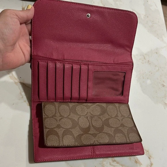 Coach Brown Signature Pattern Continental Wallet - Picture 4 of 11